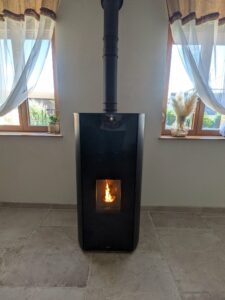 Installation d’un poêle à granulés Godin